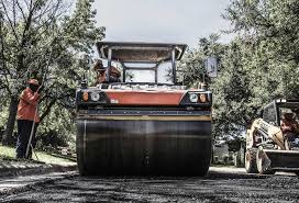 Best Driveway Grading and Leveling  in Flatonia, TX